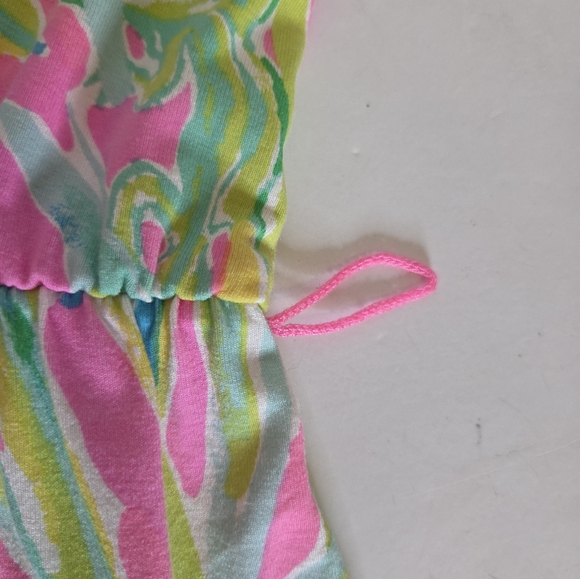 Lilly Pulitzer Marilyn Romper Royal Lime Tiki Print Size M - Picture 7 of 10